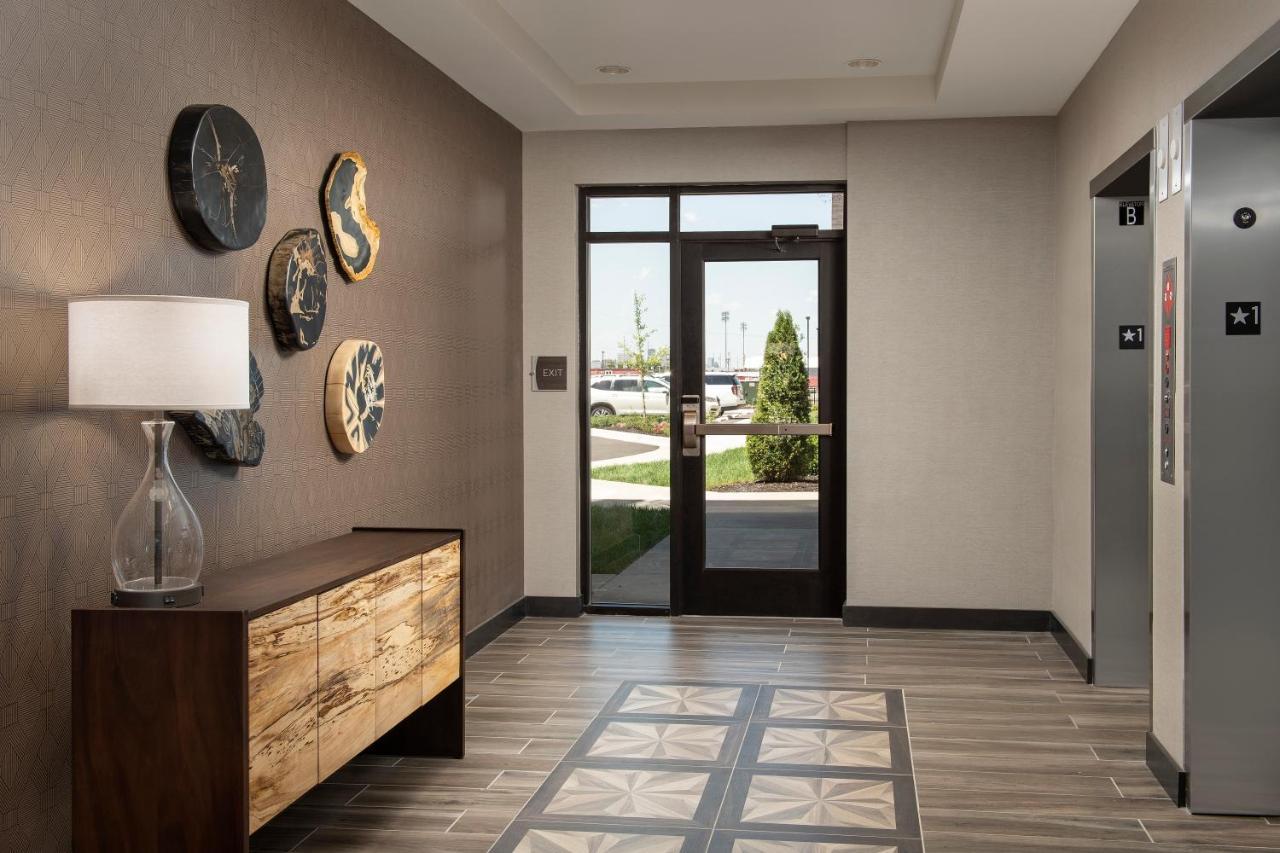 Homewood Suites By Hilton Louisville Airport Exterior foto