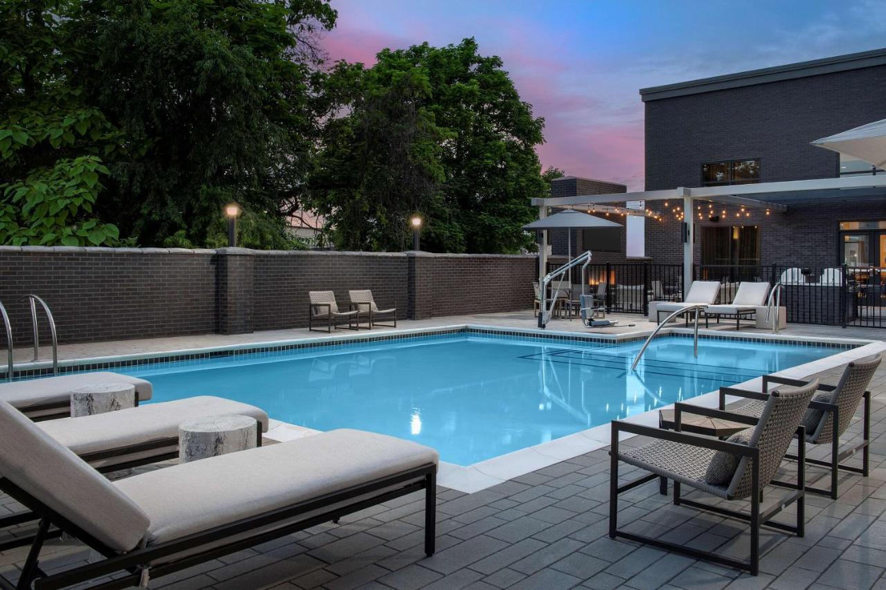Homewood Suites By Hilton Louisville Airport Exterior foto