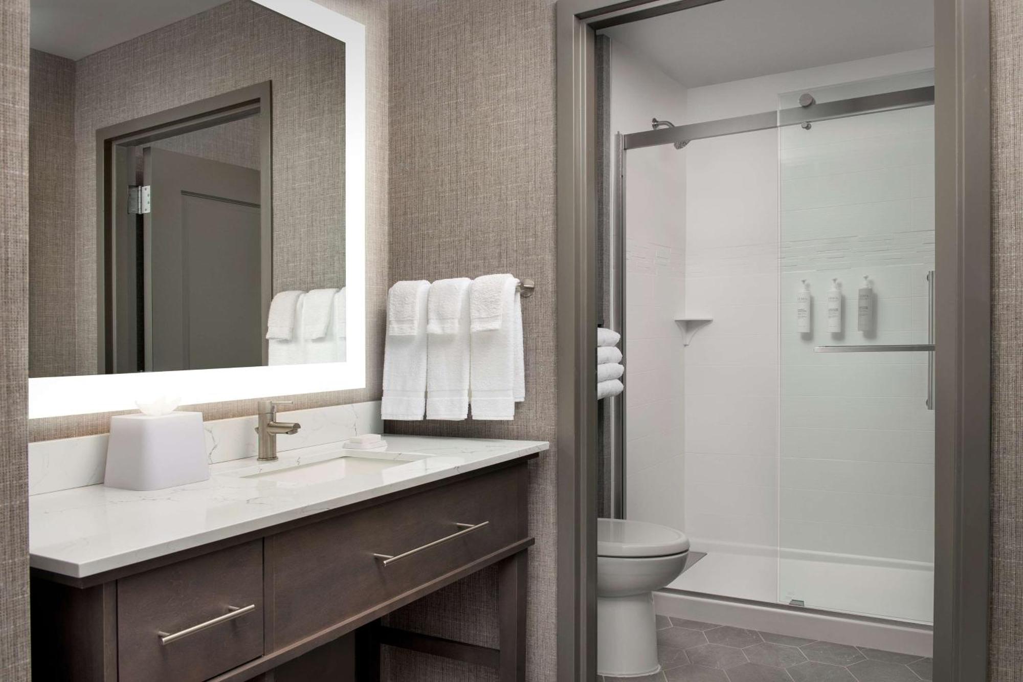 Homewood Suites By Hilton Louisville Airport Exterior foto