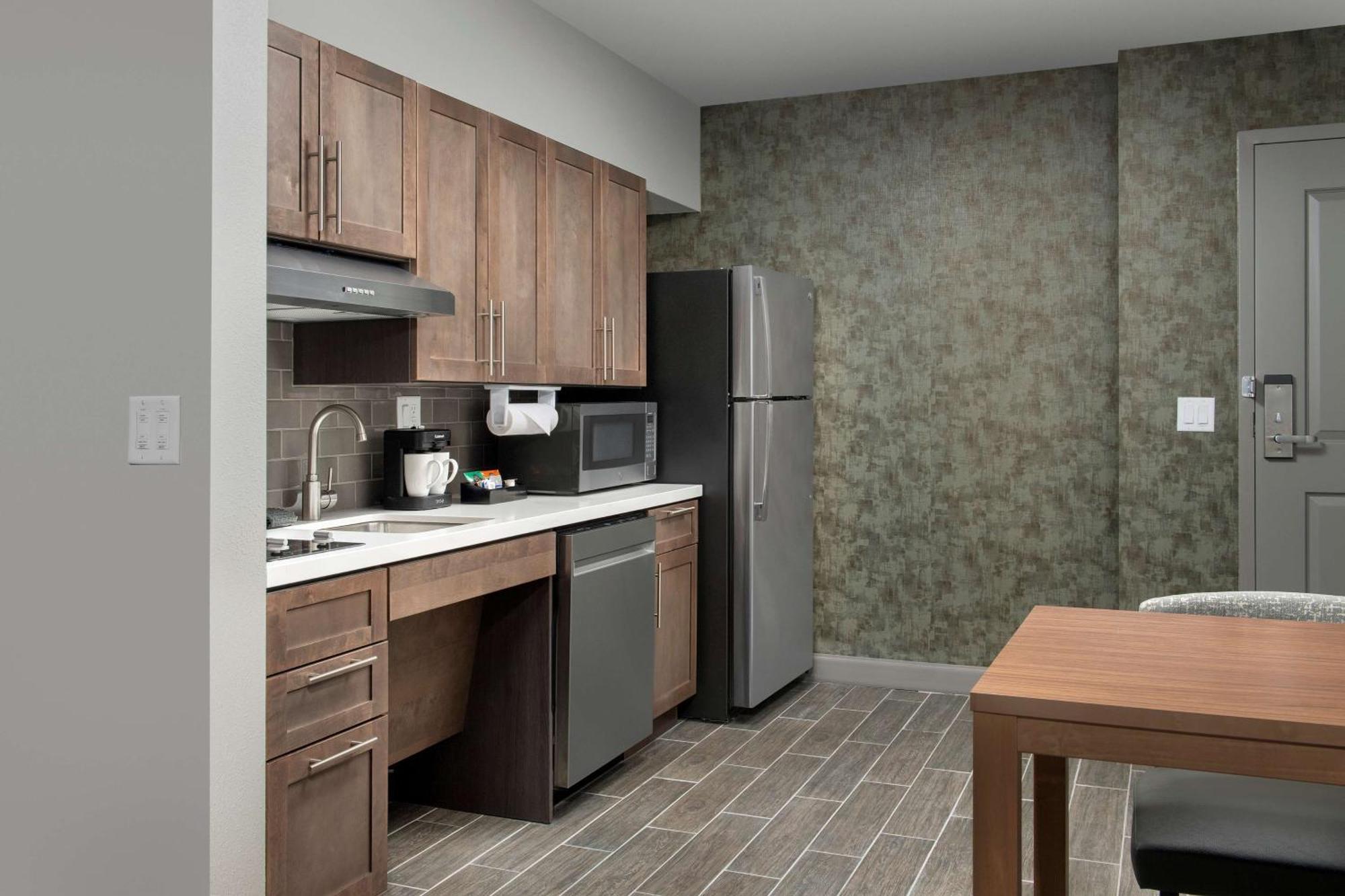 Homewood Suites By Hilton Louisville Airport Exterior foto